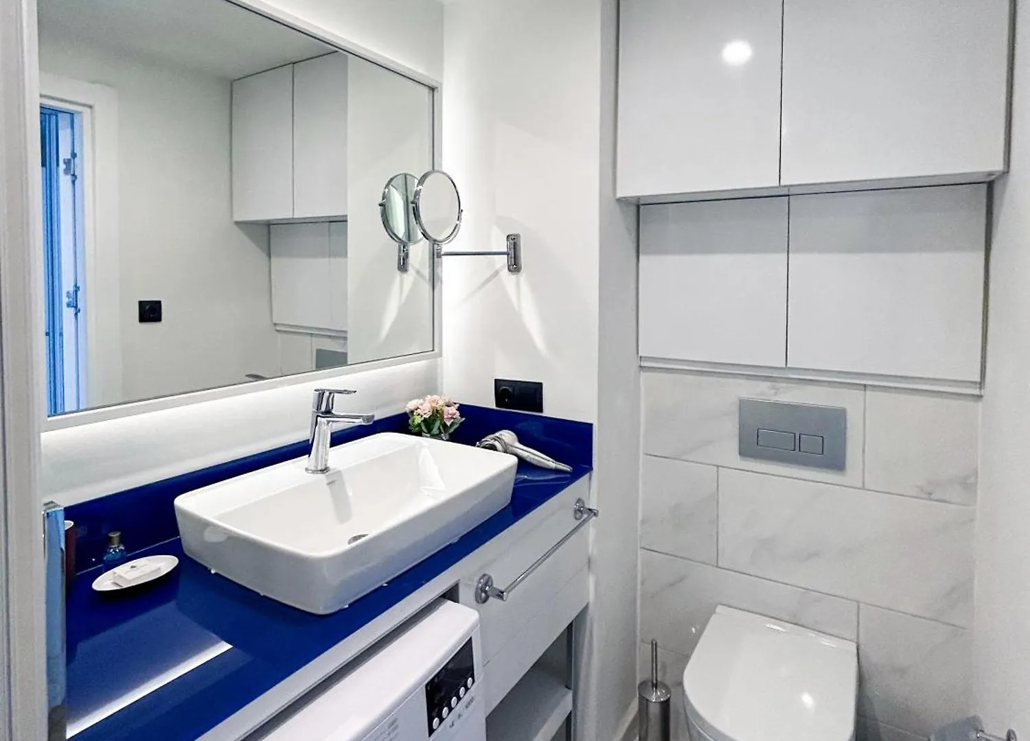 1 Bedroom Apartment In Orbi City With Sea View Batumi